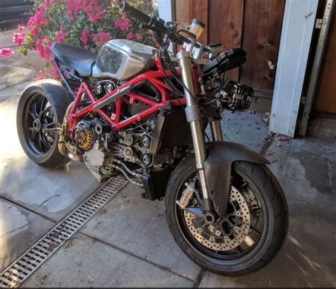 2005 Ducati 999S Custom | Bike-urious