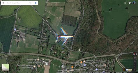 Google Maps satellite imagery managed to snap an airliner flying south of London