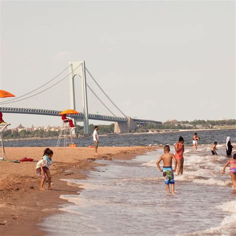 Staten Island Has Surprisingly Great Beaches and Baseball