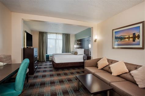 Wingate by Wyndham Orlando International Airport | Orlando, FL Hotels