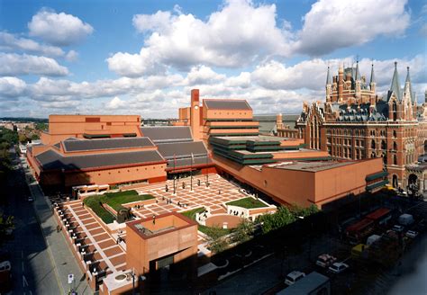 London's Brutalist British Library Given 'Listed' Status | ArchDaily