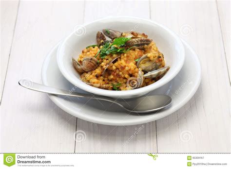 Sardinian Pasta Fregula with Clams, Italian Cuisine Stock Image - Image of seafood, sardinian ...