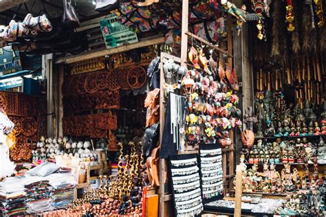 You Need to visit Ubud Art Market | Travel & Photo blog - Nerelle.com