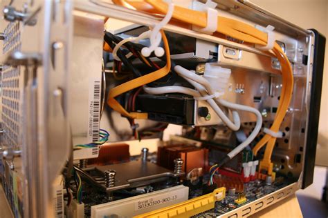 HTPC Innards | My now finished HTPC. Cable management is pre… | Flickr