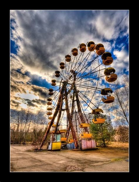 The hauntingly beautiful sight of the abandoned playground in Chernobyl ...