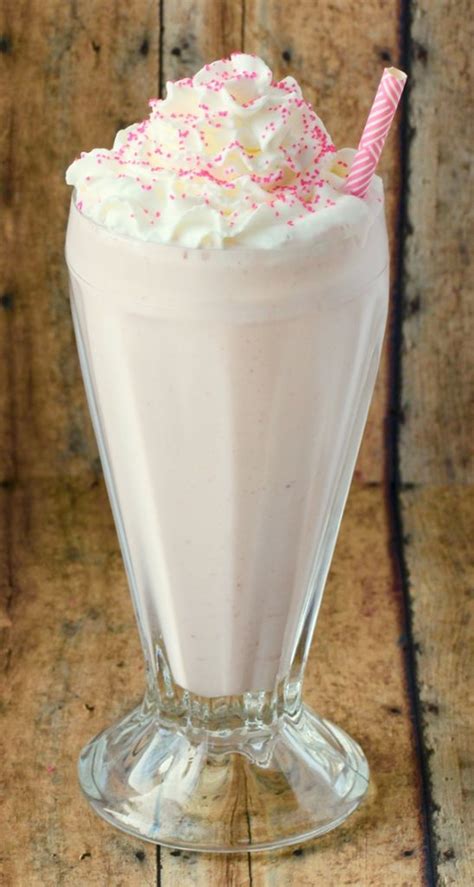 Tall Glasses and Straws: 15 Outstanding Milkshake Recipes