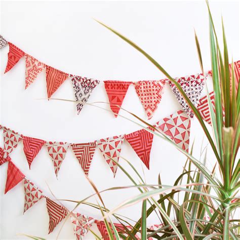 Decorative Party Flags — Passa Paa