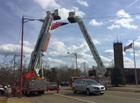 Community remembers former Niles fire chief - WFMJ.com