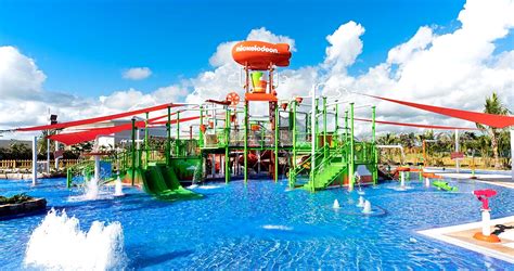 Nickelodeon Hotels & Resorts Punta Cana reconocido por su parque acuático • Online Punta Cana Bavaro