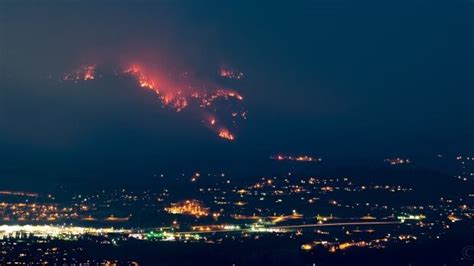 West Kelowna wildfire evacuation order expanded to 2,500 residents | CBC News