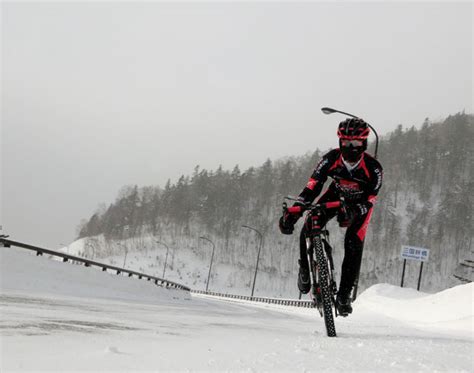 Col de Mikuni 2 - Cyclisme sur neige au Japon