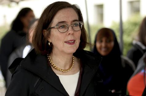 Oregon Gov. Kate Brown announces bid for re-election | The Spokesman-Review