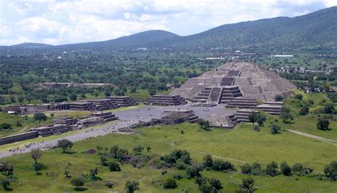 Teotihuacan - the first western metropolis by Zubi Travel