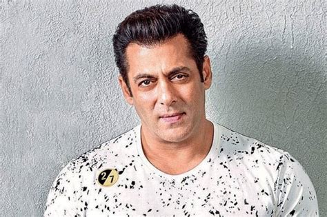 Salman Khan To Charge Rs 1000 Crore For Bigg Boss 16 A look At His Net ...