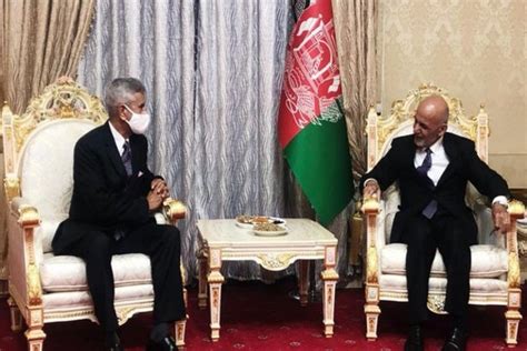 Tajikistan: Jaishankar meets Ashraf Ghani