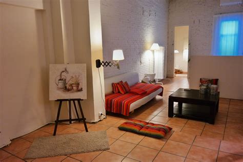 Barcelona Airbnb Unassuming Ground Floor Apartment - Kulture Kween