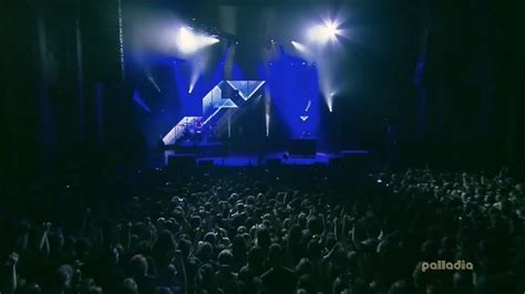 twenty one pilots: Car Radio (Live at Fox Theater) - YouTube