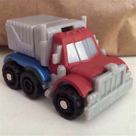 Bot Shots Optimus Prime, Hobbies & Toys, Toys & Games on Carousell