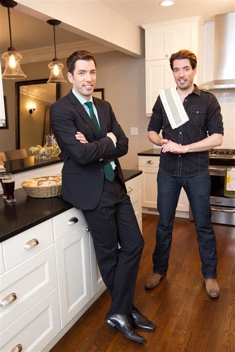 Jonathan Silver Scott | Property brothers, Hgtv property brothers ...