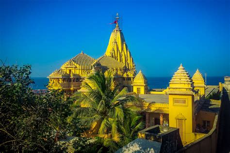 Dwarka | Best Time to Visit | Top Things to Do | Book Your Trip ...