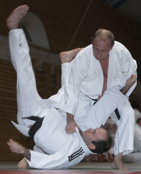 Vladimir Putin's Judo Skills Are Better Than Yours | HuffPost