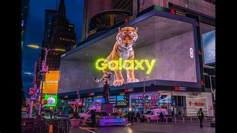 Samsung Launches Massive Galaxy S22 Advertising Campaign: 3D Tiger Ad Highlights Flagship's ...