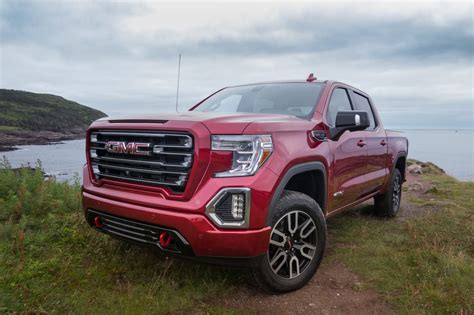 Our 2019 GMC Sierra 1500 First Drive Tops What's New on PickupTrucks.com | News | Cars.com