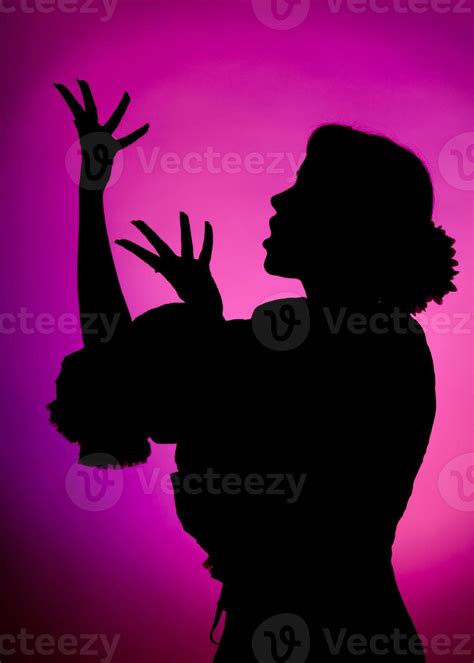 Singing silhouette 717624 Stock Photo at Vecteezy