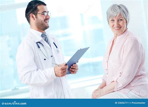 Happy patient in hospital stock image. Image of medicine - 33656711