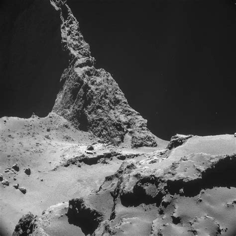 Mission Complete: Rosetta Probe Relays Photos From Comet 67P - NBC News