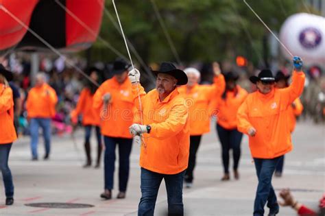 H-E-B Thanksgiving Day Parade Editorial Photography - Image of ...