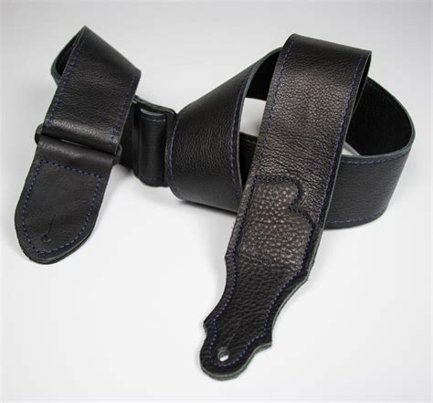 Deluxe 60 – 2” All Black Leather Guitar Strap – Franklin Strap