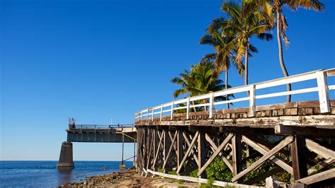 Seven Mile Bridge in Marathon, Florida | Expedia.ca