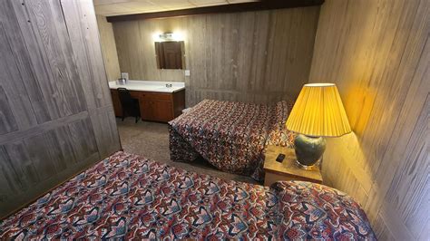 Hotel | Lewiston, MI | 989-786-2333