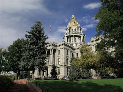 Colorado State Capitol Building Photograph by Frank Romeo - Fine Art ...