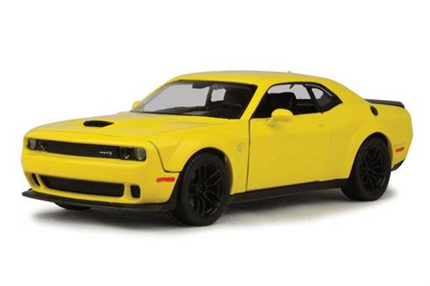 Buy Motor Max 2018 Dodge Challenger SRT Hellcat Widebody, Bright Yellow 79350YL - 1/24 Scale ...