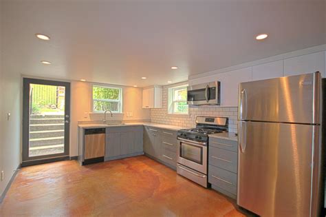 Seattle Basement Remodel - Accessory Dwelling Unit / Mother-in-law Apartment - Traditional ...