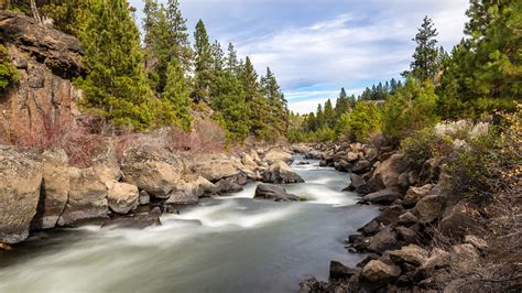 Don't Miss These RV Camping Spots Near Bend, Oregon