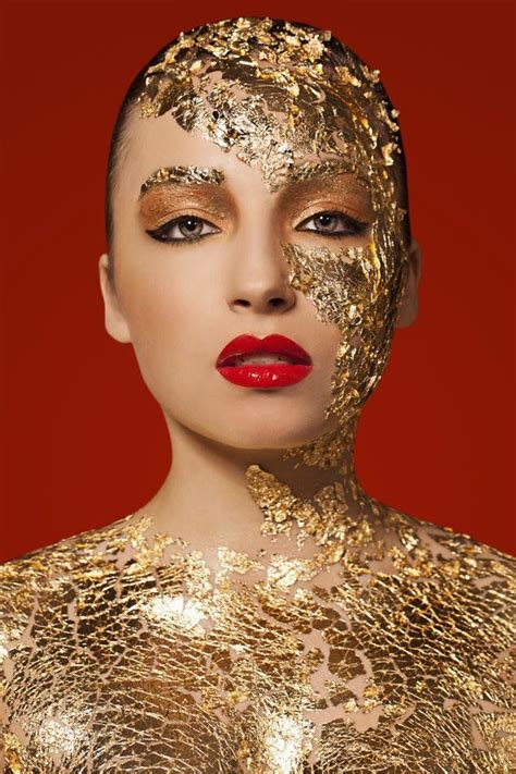 Gold Leaf Makeup Ideas | Gold Makeup Ideas | Gold leaf makeup, Gold face paint, Gold makeup