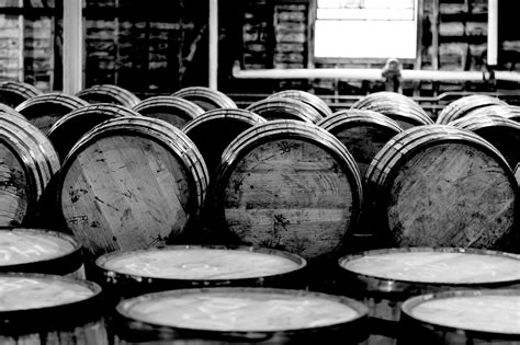 The Birth Of Kentucky Bourbon: 1792 – Rabbit Hole Distillery