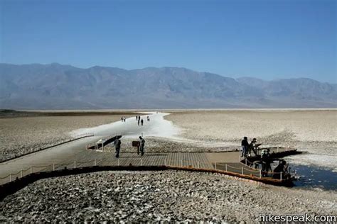 Badwater Basin | Death Valley | Hikespeak.com