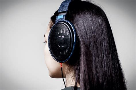 11 Best Headphones Brands in 2024