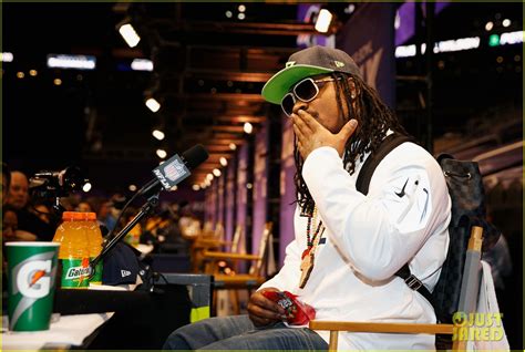 Marshawn Lynch Interview Video: 'I'm Here So I Won't Get Fined': Photo ...