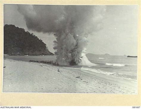 TRINITY BEACH AREA, QUEENSLAND, AUSTRALIA. 1944-10-16. AN EXPLOSION OF 100 POUNDS OF GELIGNITE ...