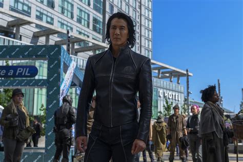 Who Will Play Kovacs in Altered Carbon Season 3? - TV Guide