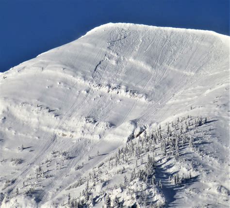 Saddle Peak Slide, 5 November 17 | Gallatin National Forest Avalanche Center