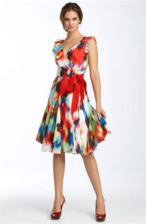 Print Dresses for Everyone | Pretty dresses, Pear fashion, Fashion