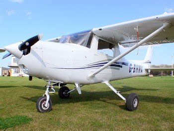 Cessna 152: Landing gear