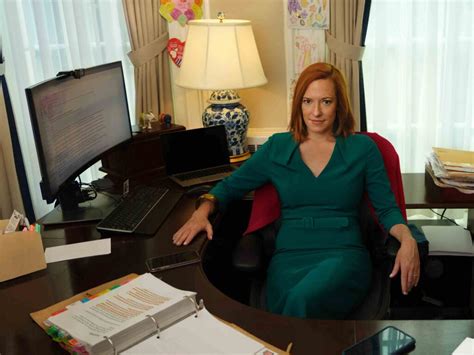 Jen Psaki Bio - Age, Net Worth, Height, Husband, Life Story