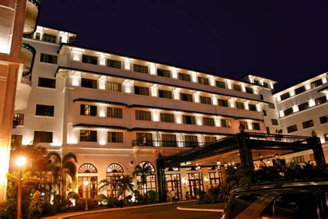 Manila Hotel - Your World Will Never Be The Same!